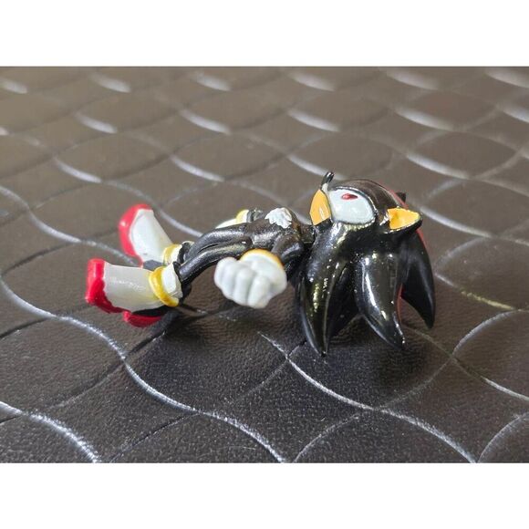 Sonic The Hedgehog 2.5 in Shadow Action Figure - Picture 5 of 6